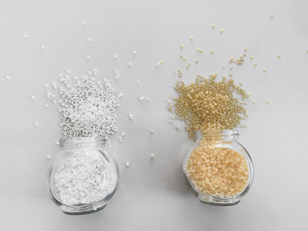 EVA and PO hot melt adhesive used for auto machine